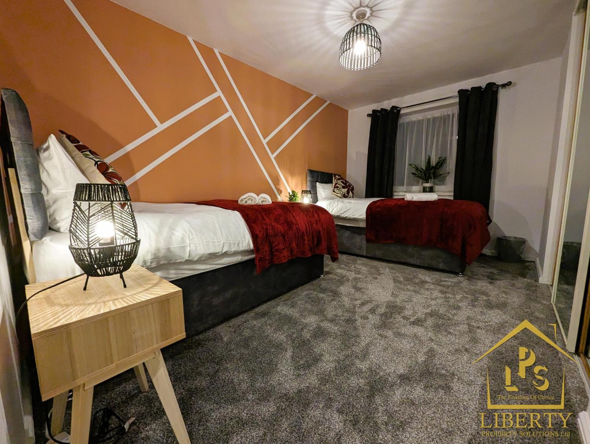 6 Guests * 4 Bedroom * Free Wi-Fi *הנטיגדון מראה חיצוני תמונה