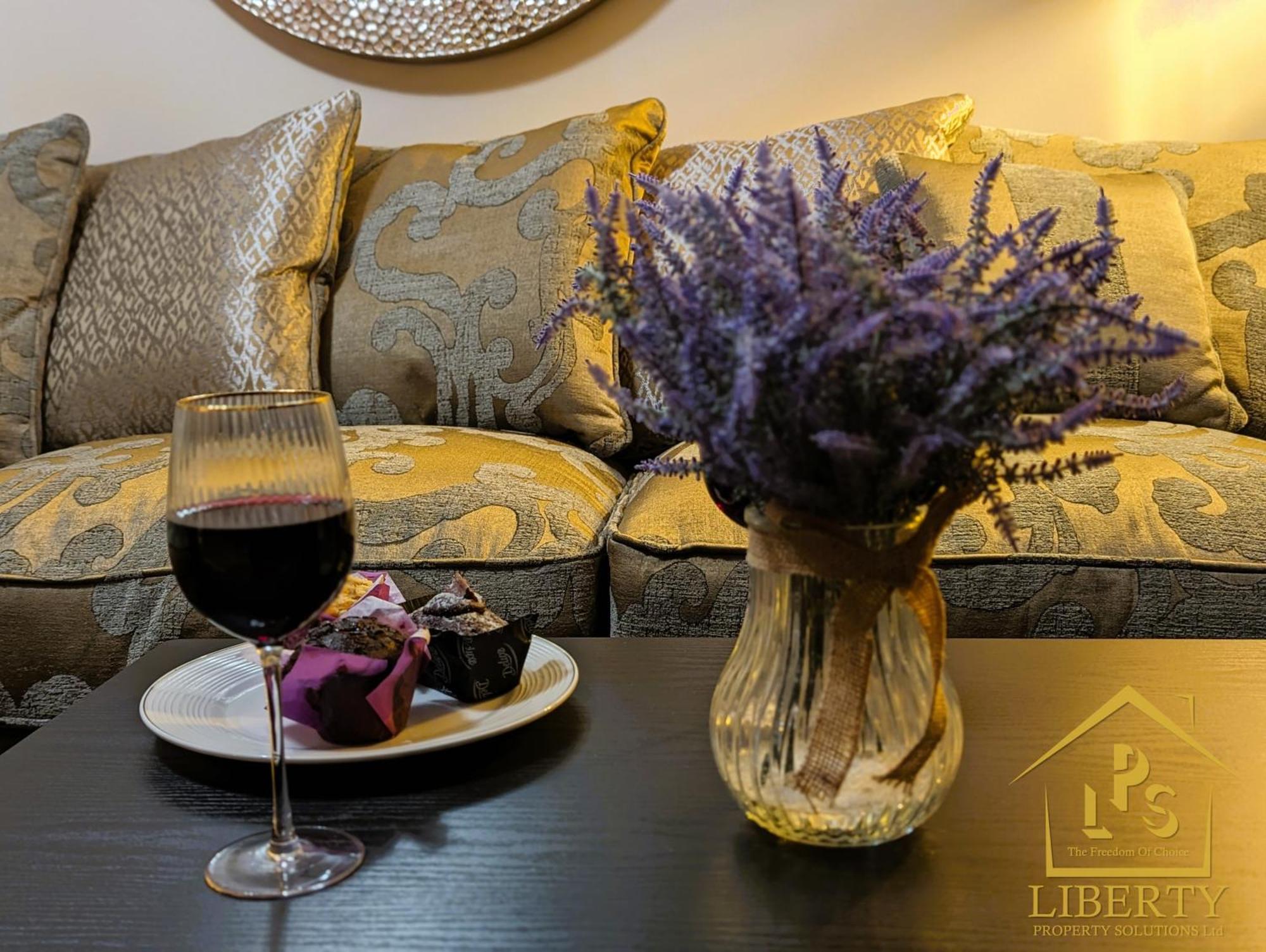 6 Guests * 4 Bedroom * Free Wi-Fi *הנטיגדון מראה חיצוני תמונה